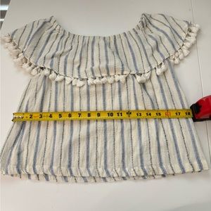 Gorgeous off the shoulder top